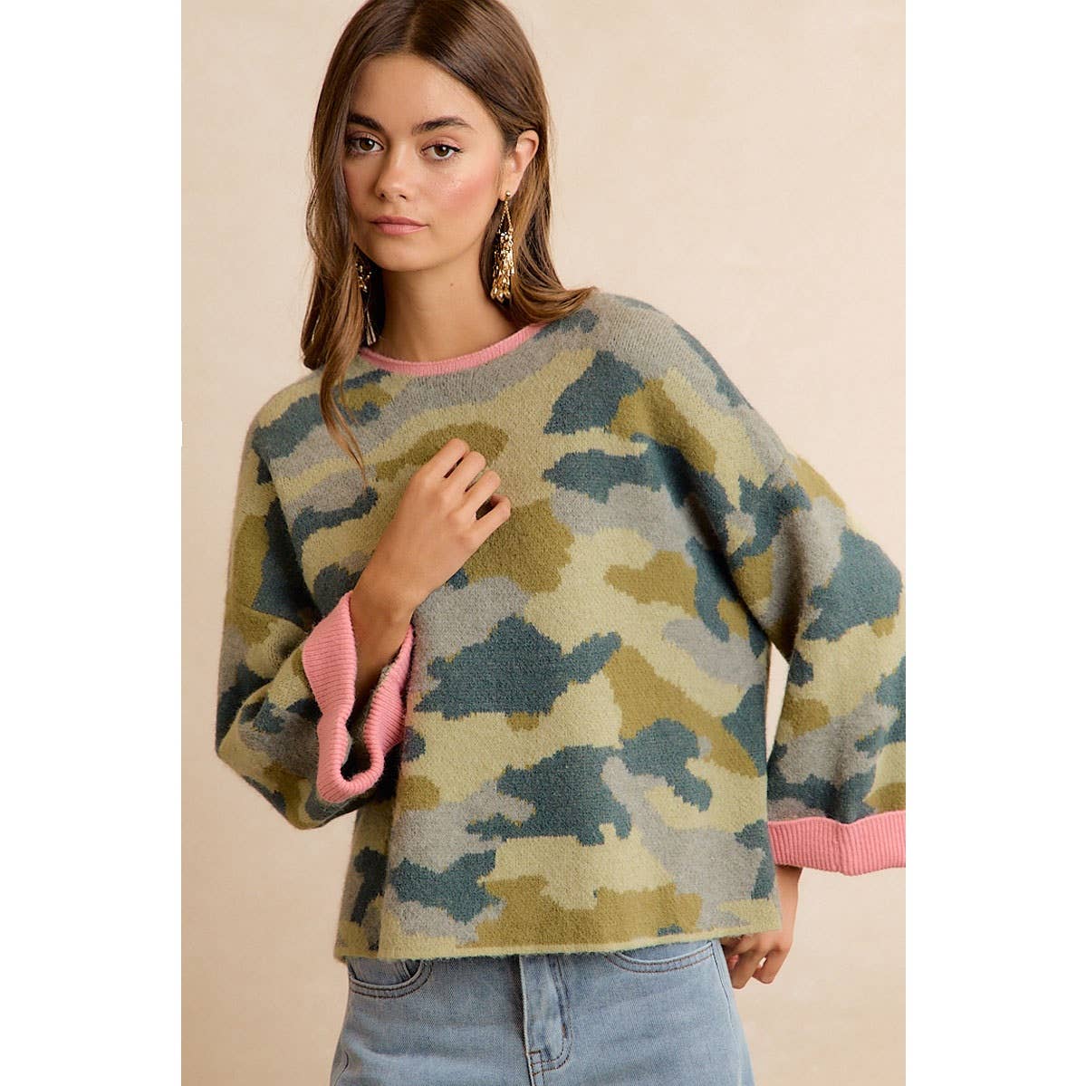 CAMO SWEATER: CAMO/PINK / XL